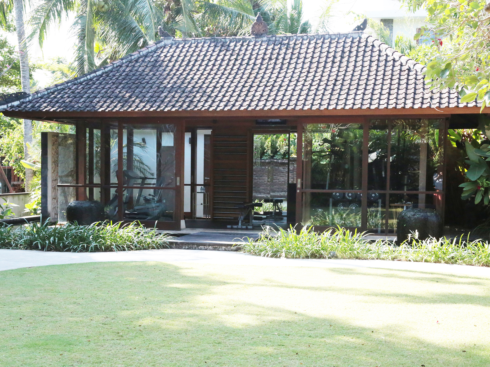 Dea Villas - Gym and lawn - Dea Villas - Villa Radha, Canggu, Bali